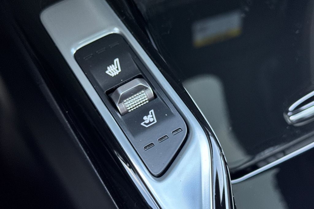 new 2026 Kia Sorento Hybrid car, priced at $49,415