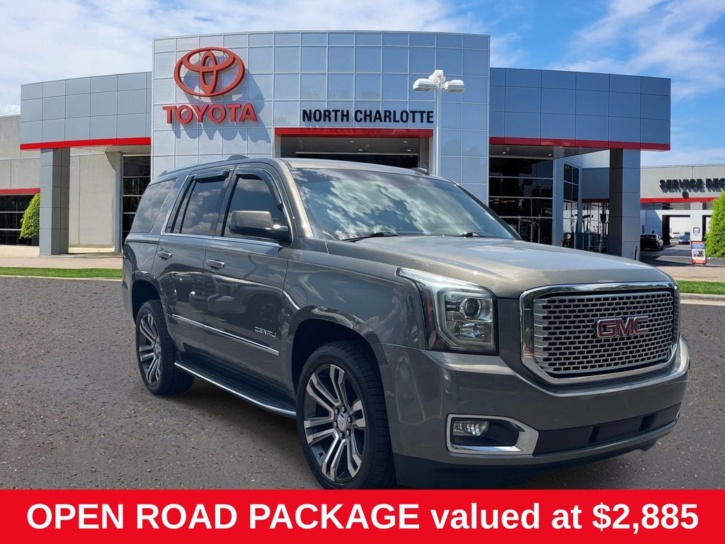 Mineral Metallic 2017 GMC Yukon Denali 4WD SUV / Crossover Four-Wheel Drive 8-Speed Automatic Overdrive