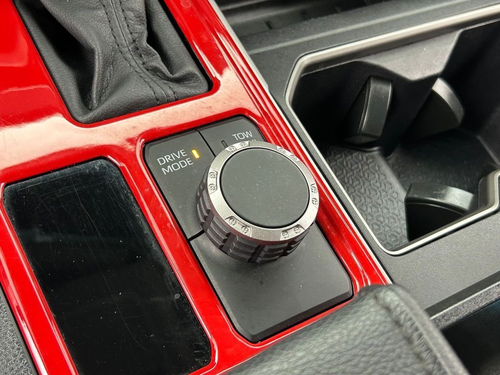 Used 2024 Wind Chill Pearl Toyota SR5 image 25