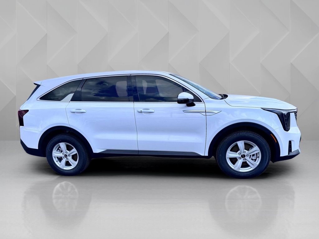 2026 Kia Sorento LX - 3