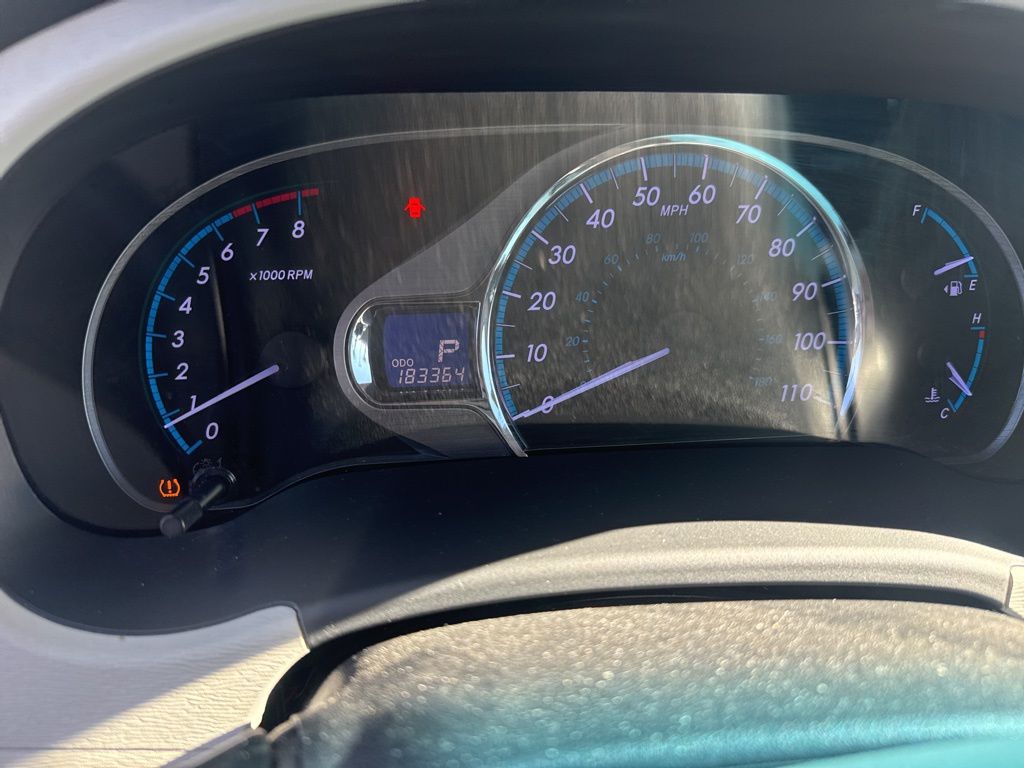 Thumbnail: 2012 Toyota Sienna - 7