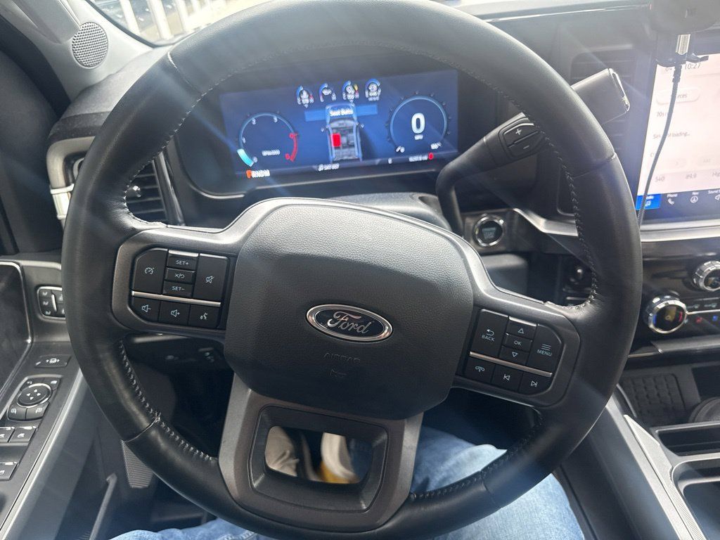 2024 Ford F-250 Super Duty LARIAT