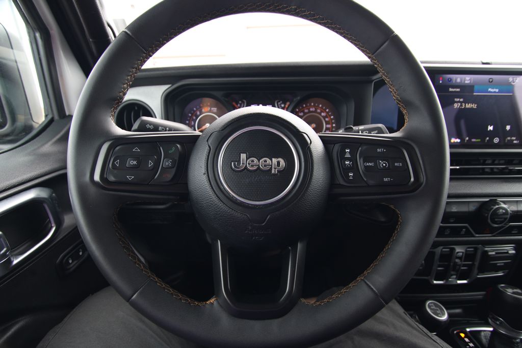 Used 2024 Jeep Wrangler SUV