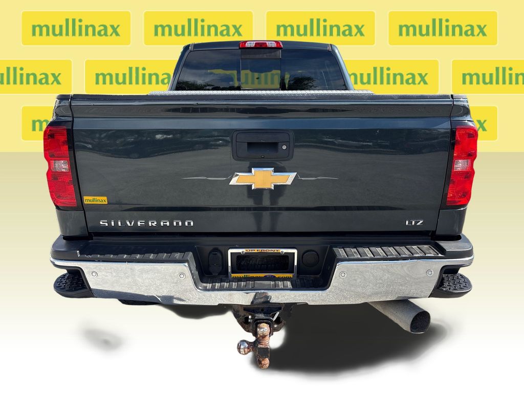 Used 2017 Gray Chevrolet LTZ image 9