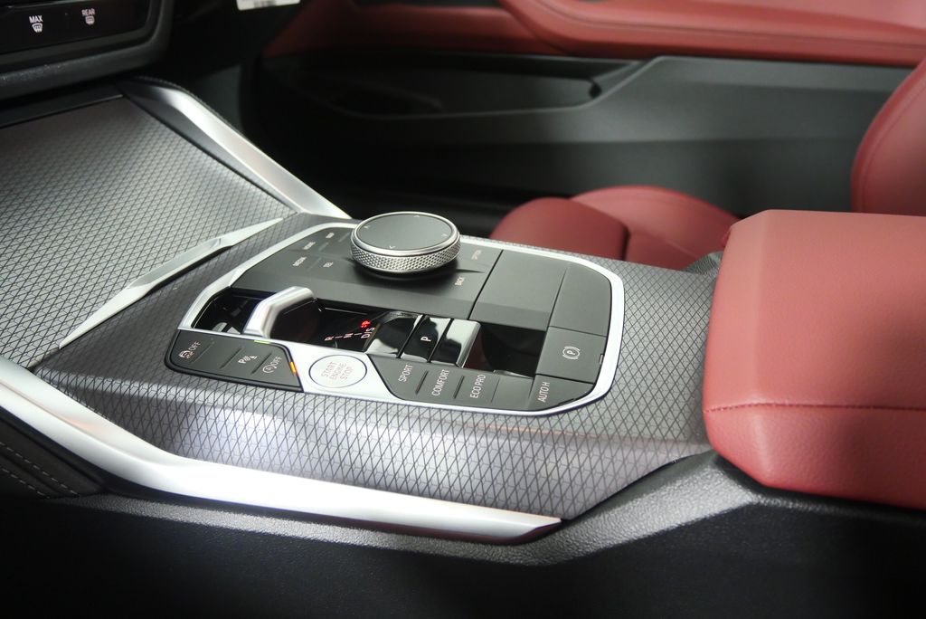 Thumbnail: 2026 BMW 4 Series - 18