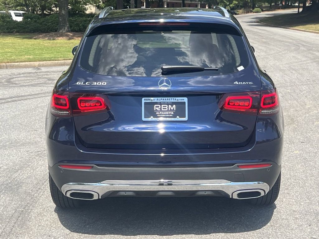 2021 Mercedes-Benz GLC GLC 300 7