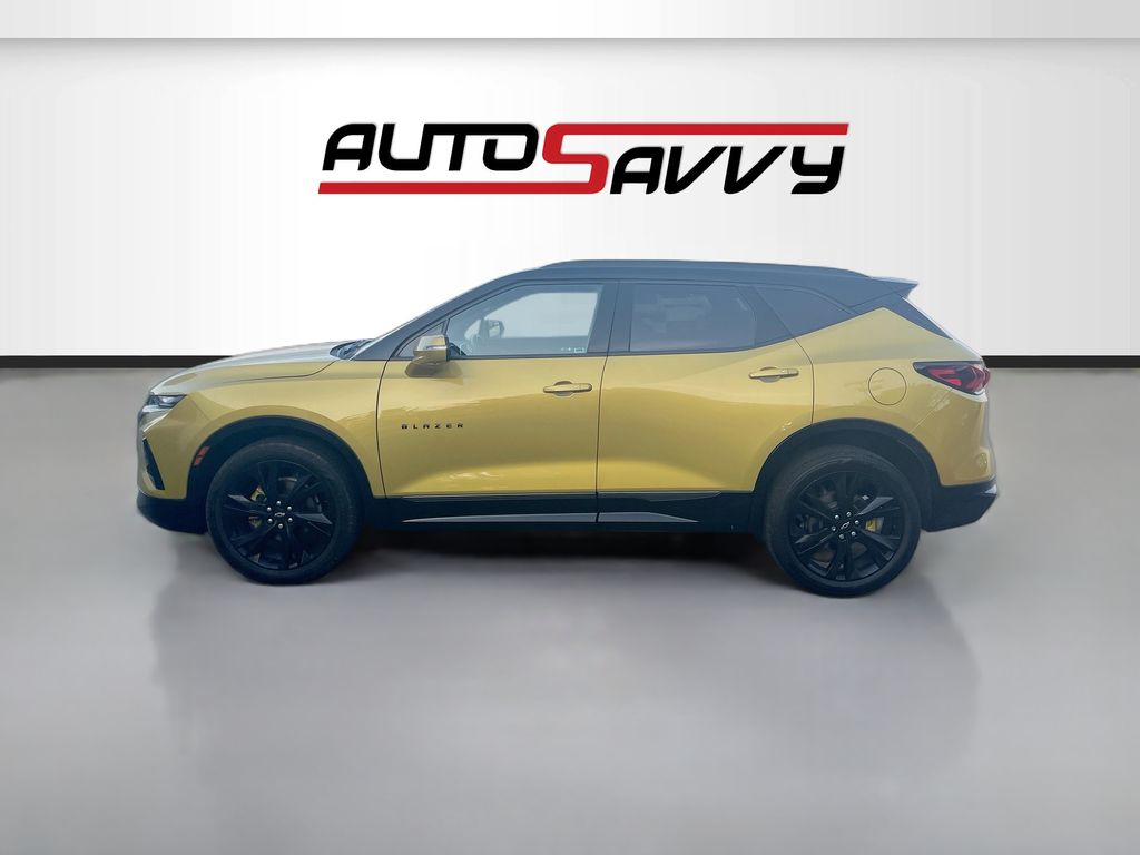 Used 2022 Yellow Chevrolet RS image 4