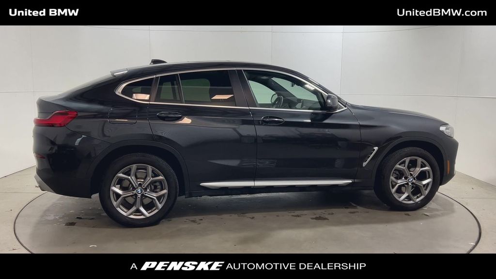 2024 BMW X4 xDrive30i 9