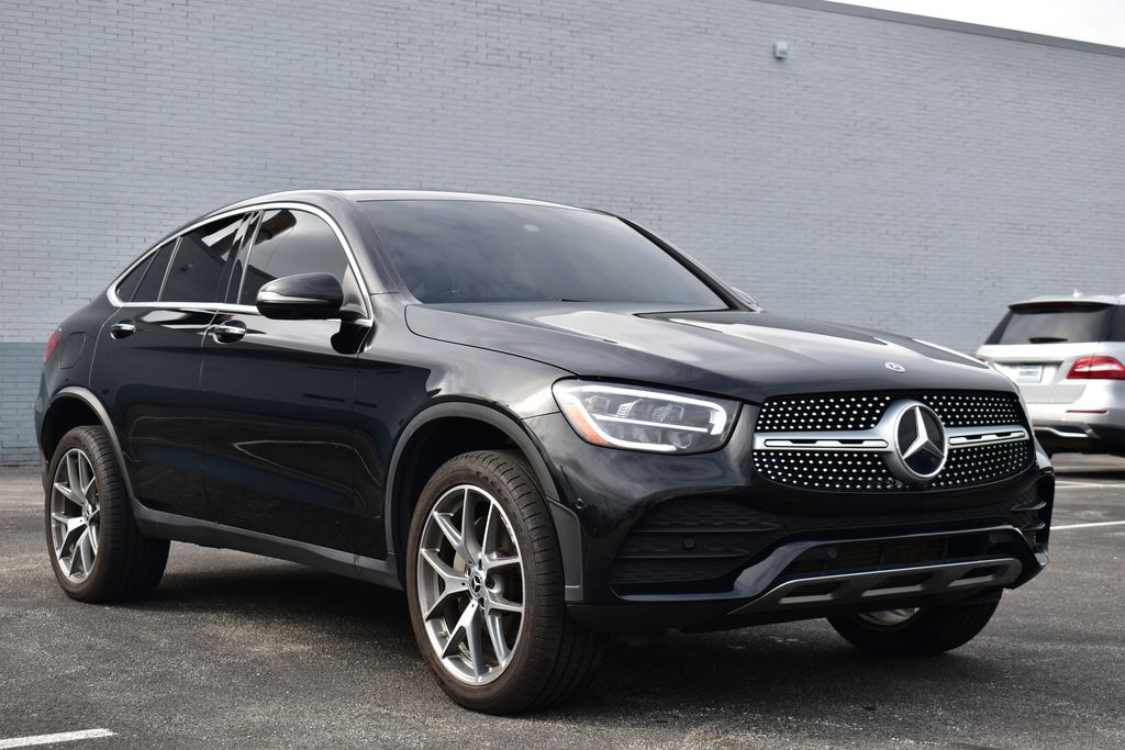 2021 Mercedes-Benz GLC 300 7