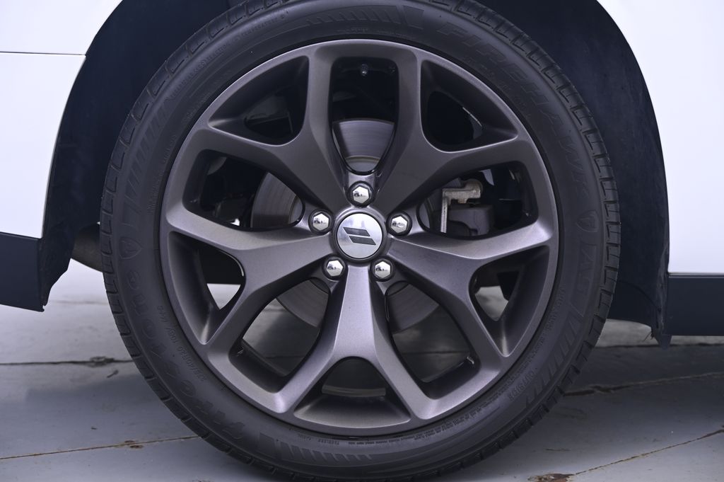 Thumbnail: 2018 Dodge Challenger - 13