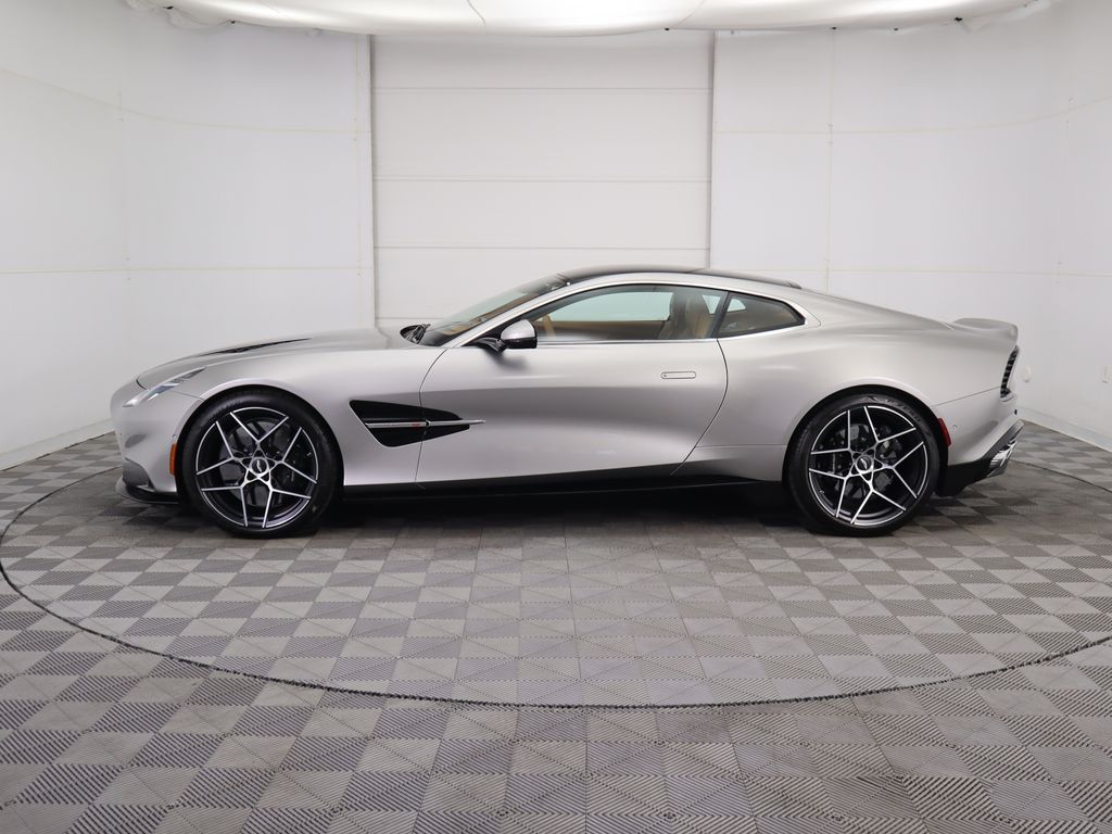 Thumbnail: 2026 Aston Martin Vanquish - 8