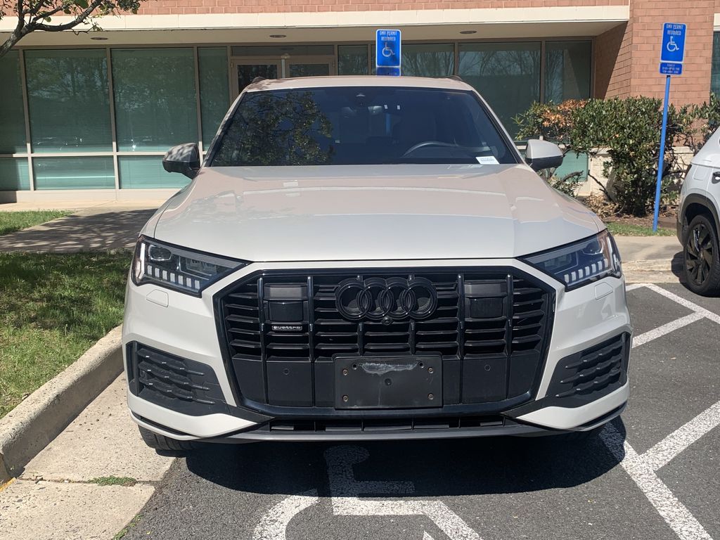 Thumbnail: 2023 Audi Q7 - 2