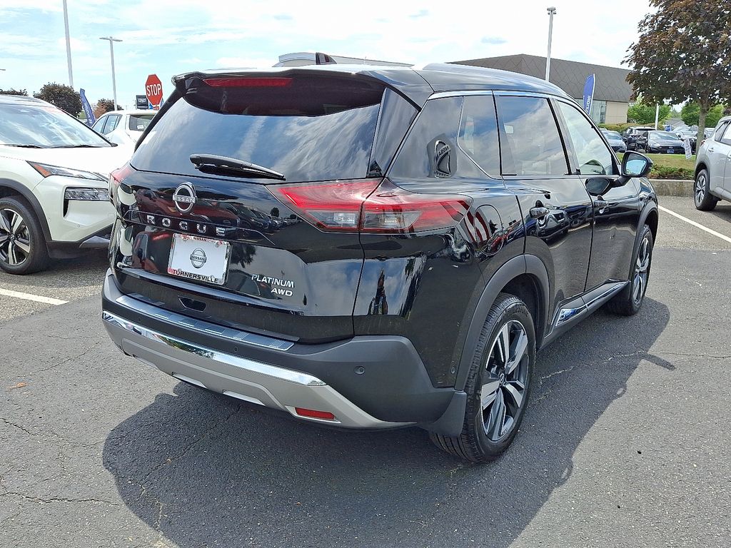 Thumbnail: 2022 Nissan Rogue - 6