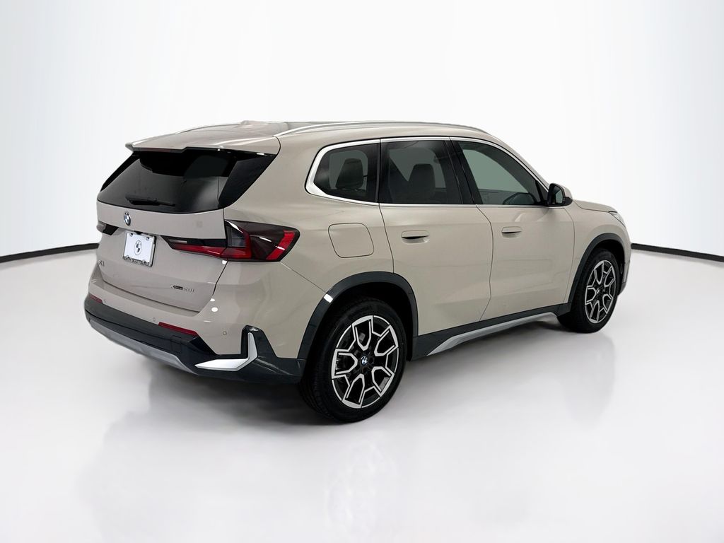 Thumbnail: 2026 BMW X1 - 5