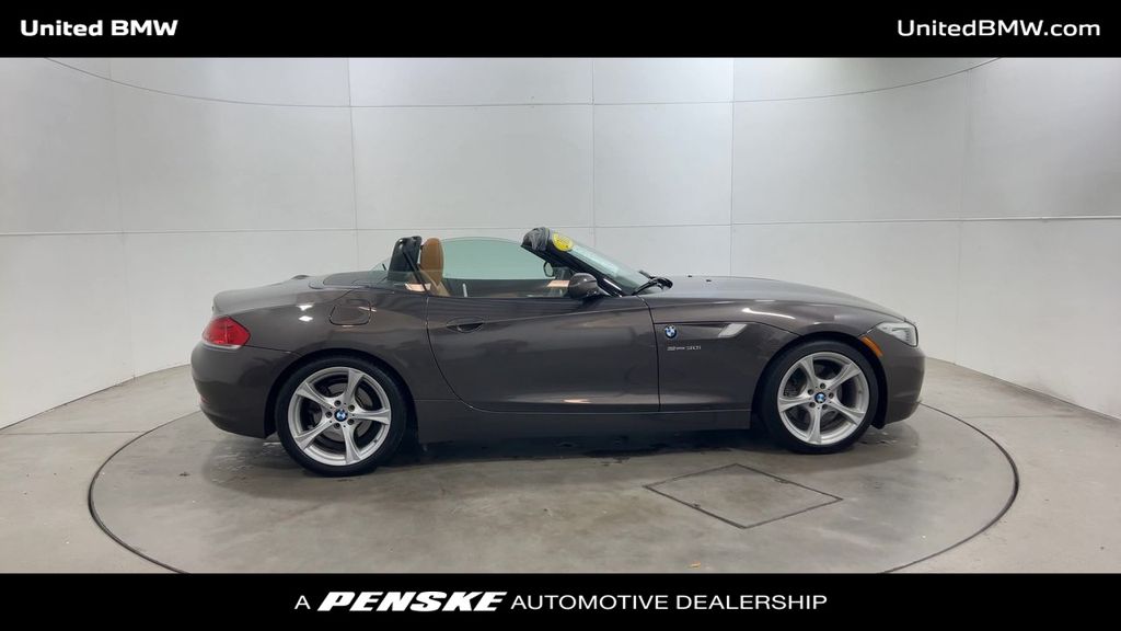 Thumbnail: 2011 BMW Z4 - 9