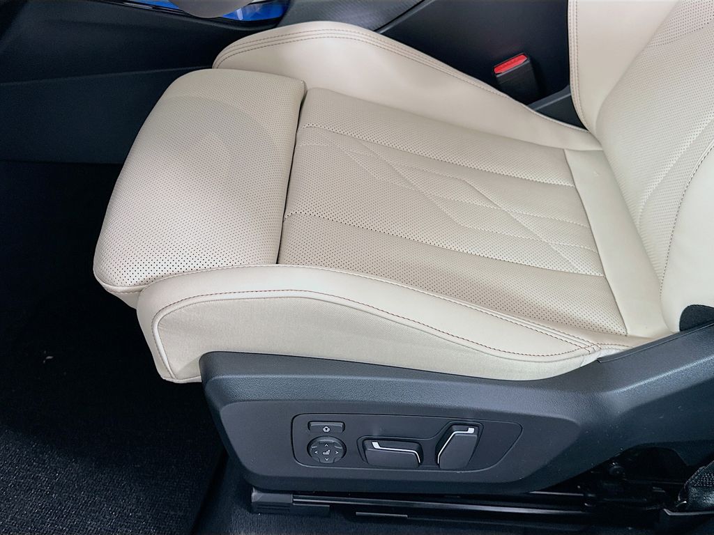 Thumbnail: 2026 BMW X3 - 21