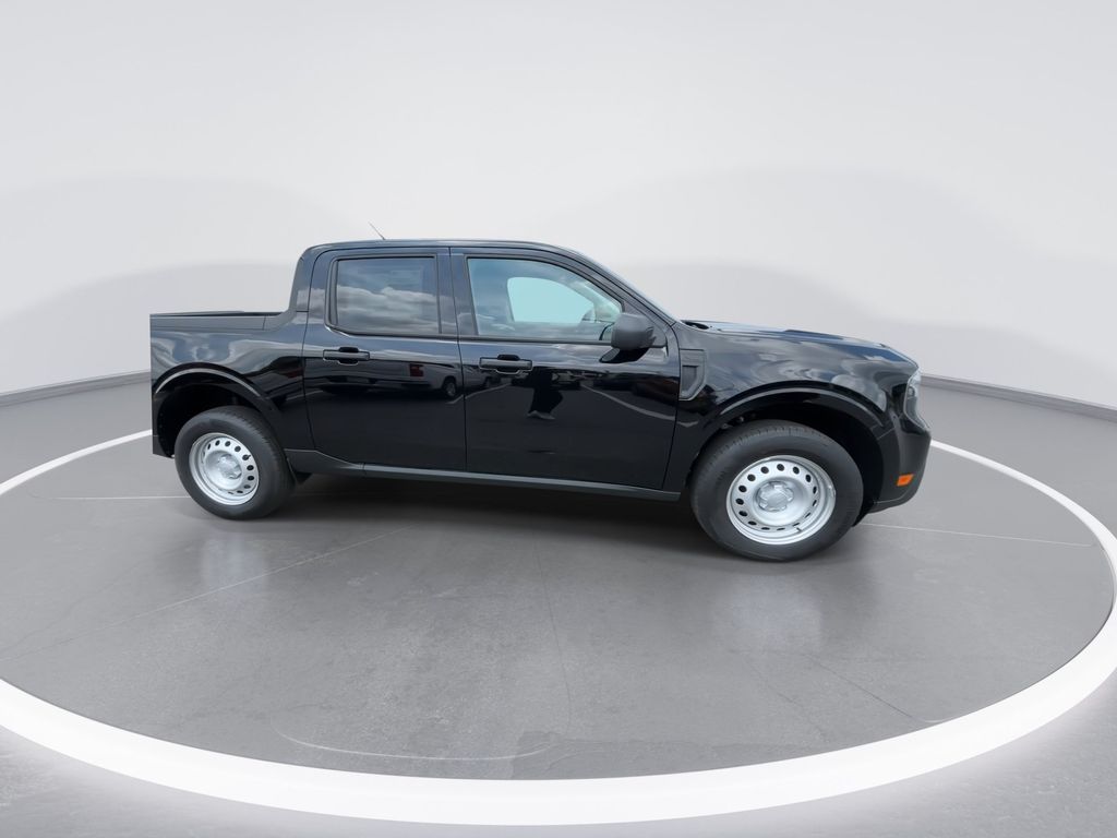 New 2026 Shadow Black Ford XL image 9