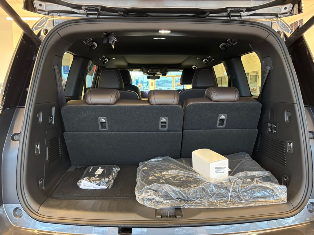 2026 Nissan Armada Platinum