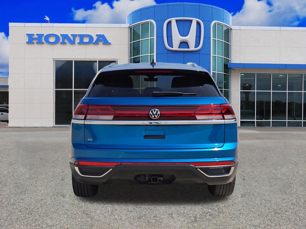 Used 2024 Volkswagen Atlas Cross Sport SUV