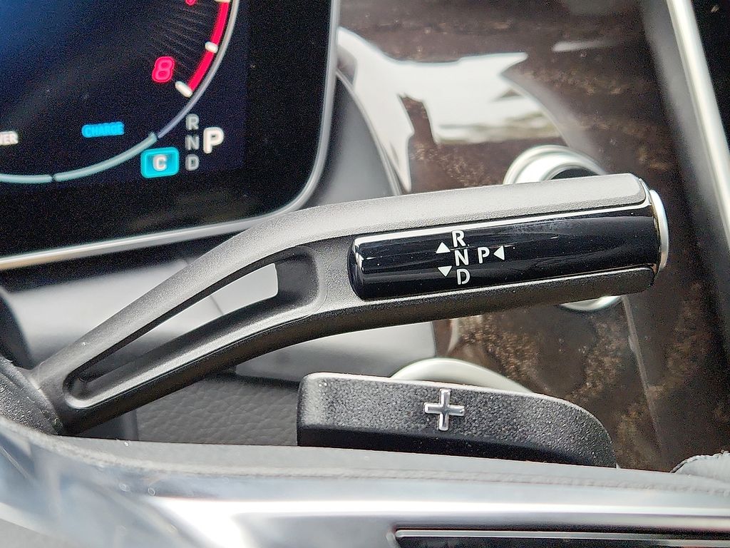 Thumbnail: 2026 Mercedes-Benz GLC - 10