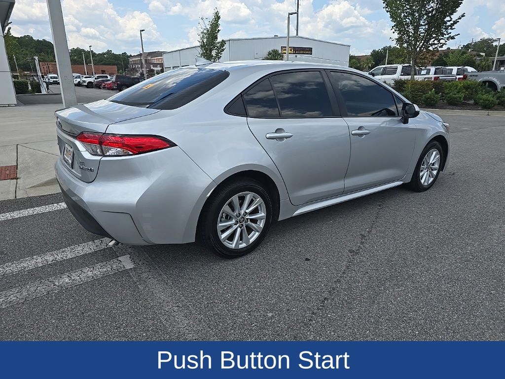 2024 Toyota Corolla Hybrid LE