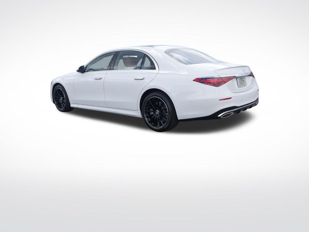 Thumbnail: 2026 Mercedes-Benz S-Class - 3