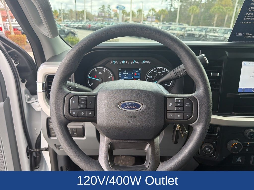 2025 Ford F-350 Super Duty XL