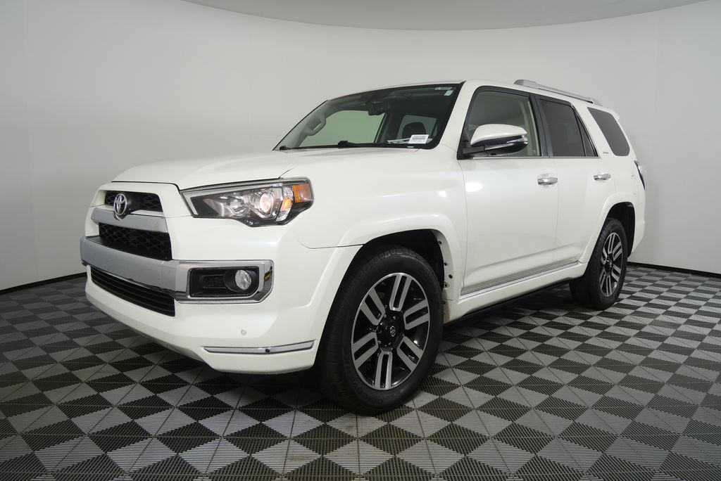 Thumbnail: 2018 Toyota 4Runner - 7
