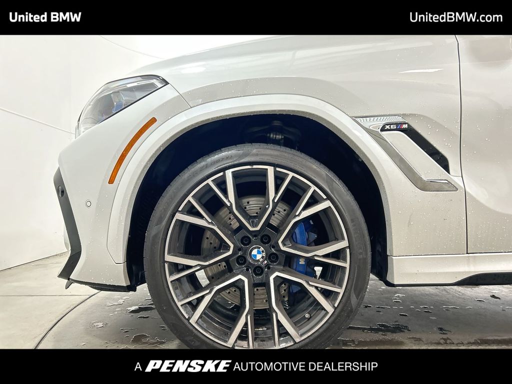 Thumbnail: 2022 BMW X6 - 10