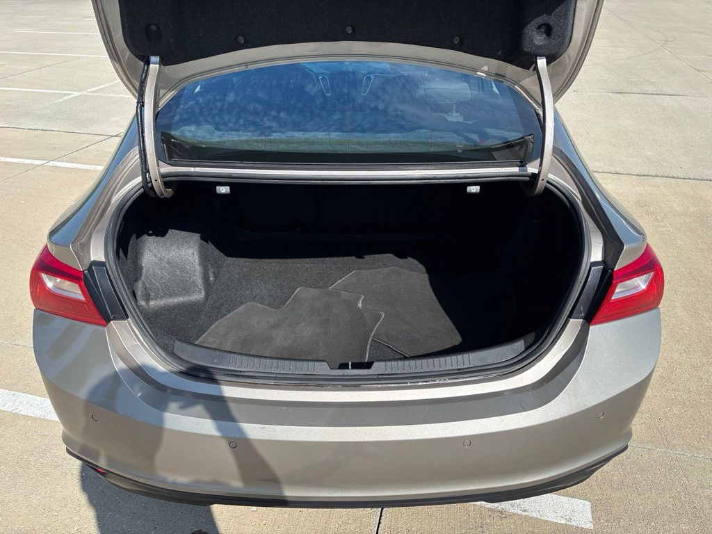 Used 2024 Chevrolet Malibu Sedan