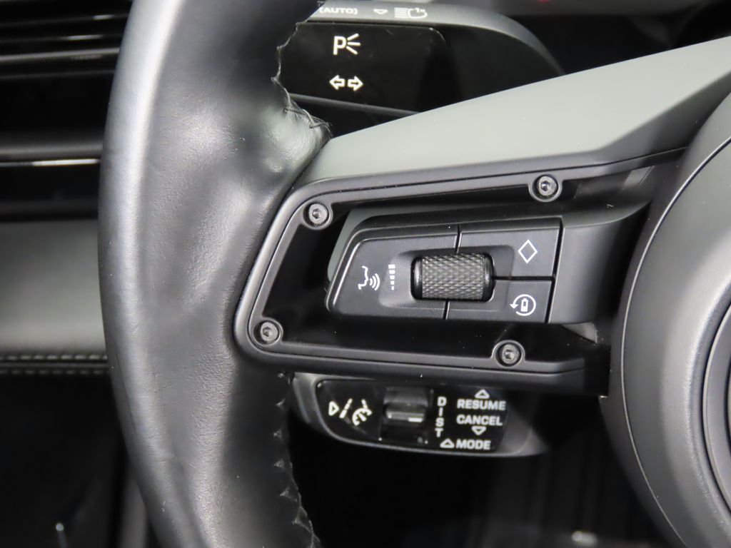 Thumbnail: 2023 Porsche Taycan - 20