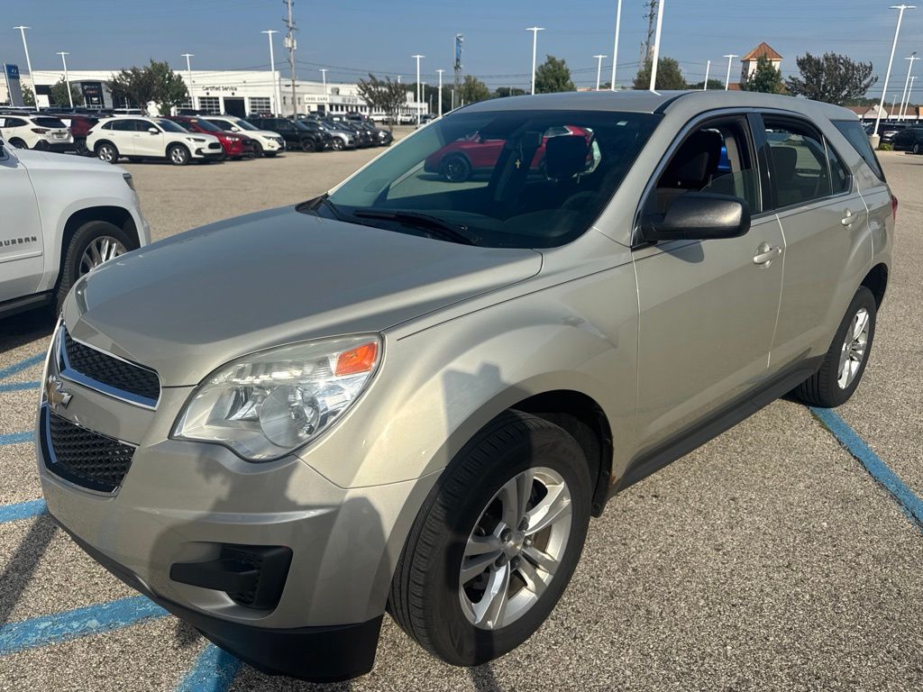 Champagne Silver Metallic 2014 Chevrolet Equinox SUV / Crossover Front-Wheel Drive 6-Speed Automatic Overdrive