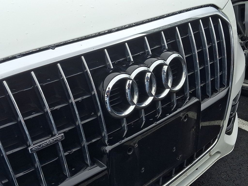 Thumbnail: 2016 Audi Q5 - 3