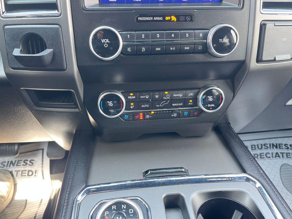 2021 Ford Expedition XLT photo