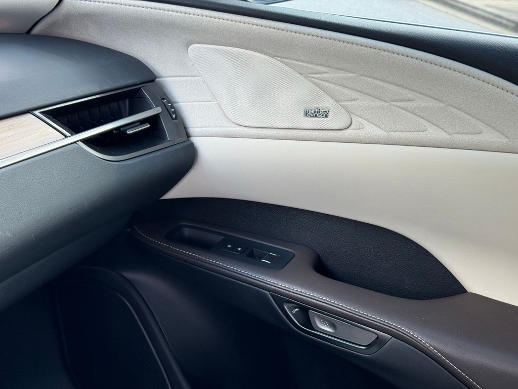 2024 Lexus RX 350 Luxury photo 36