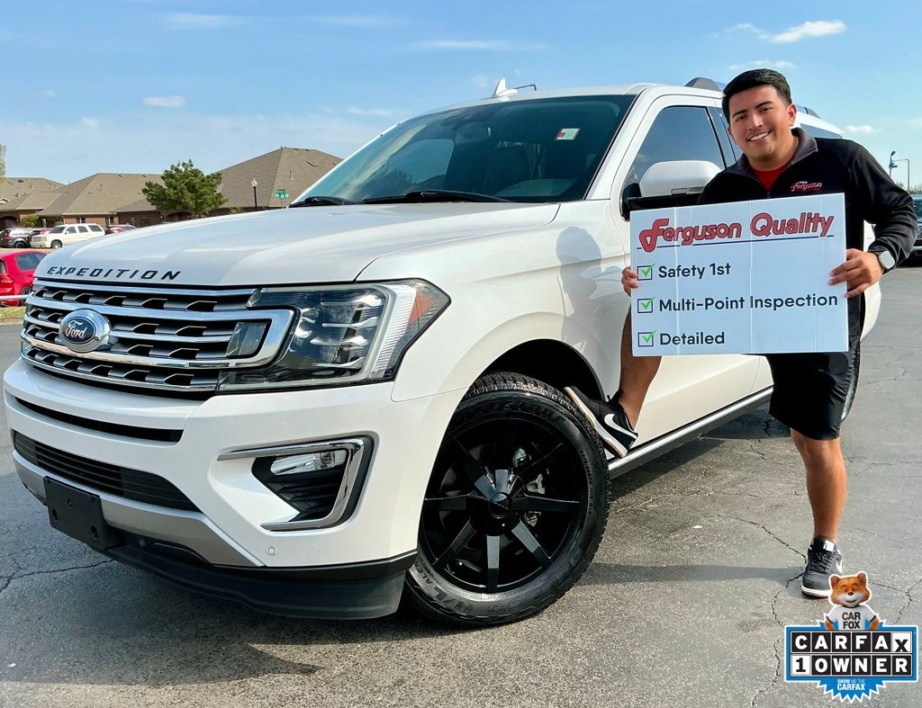 White Platinum 2018 Ford Expedition Limited SUV / Crossover 4X2 Automatic