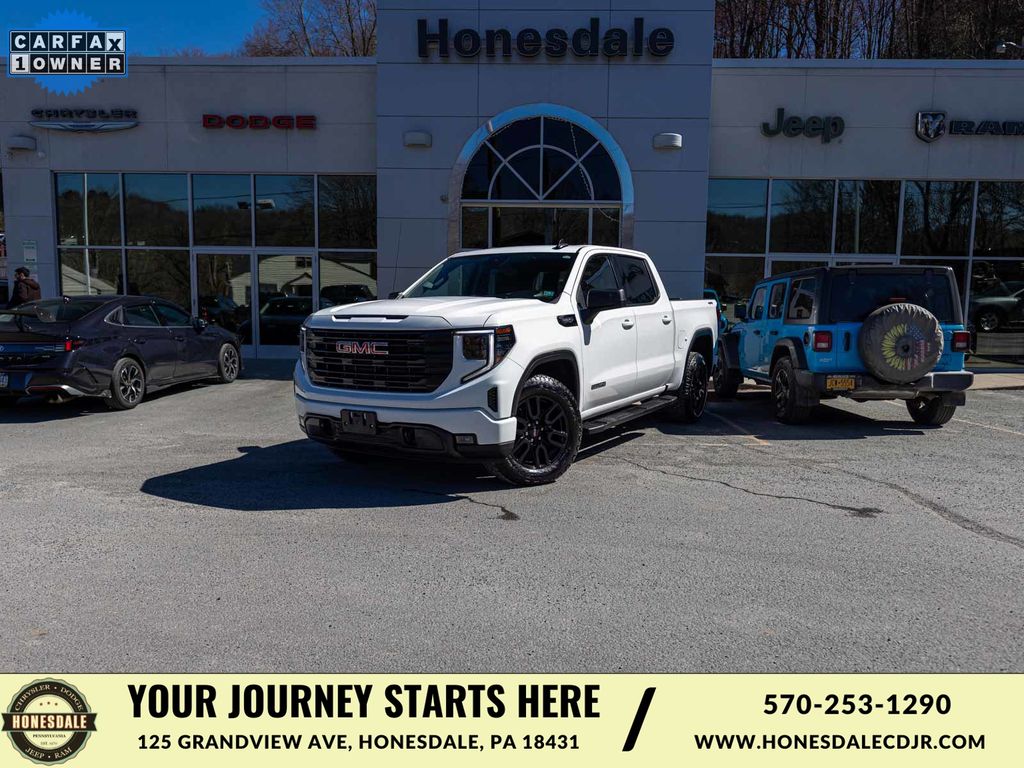 Summit White 2025 GMC Sierra 1500 Pickup Truck Four-Wheel Drive Automatic