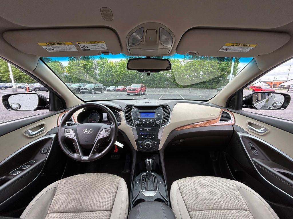 Thumbnail: 2013 Hyundai Santa Fe - 11
