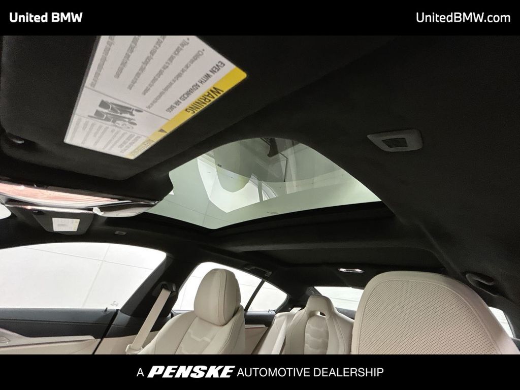 Thumbnail: 2026 BMW 8 Series - 20