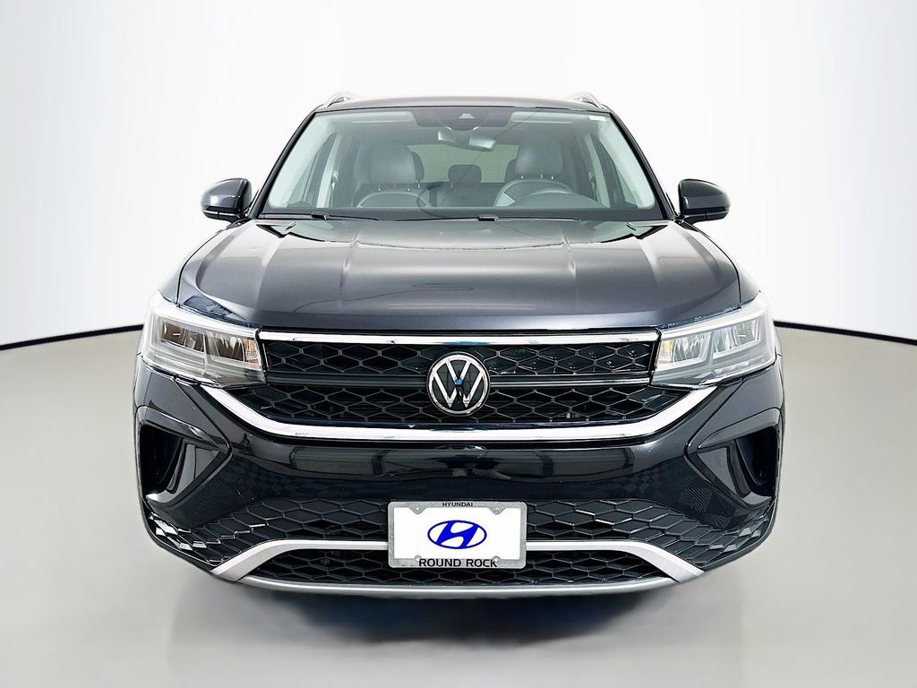 Thumbnail: 2023 Volkswagen Taos - 2