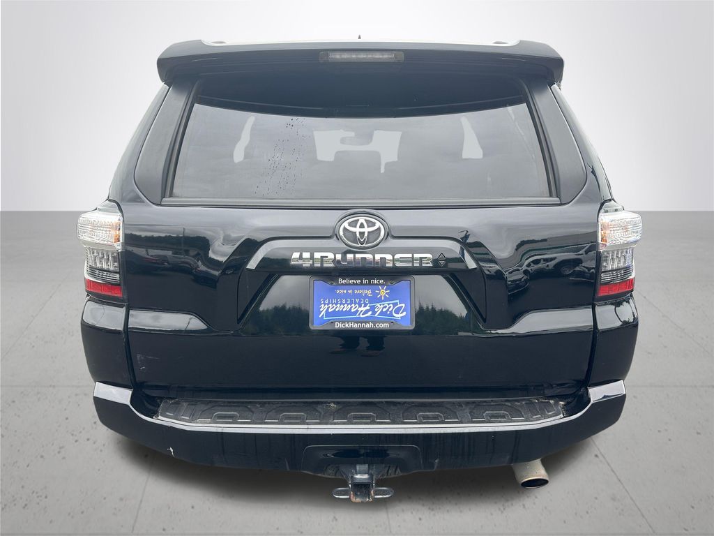 2023 Toyota 4Runner SR5