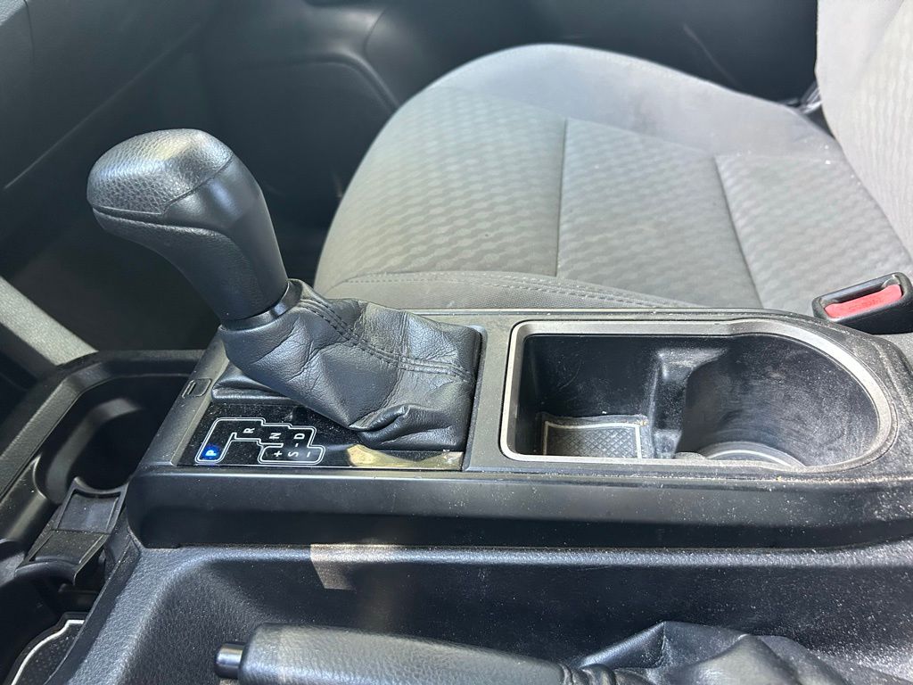 2021 Toyota Tacoma SR 21