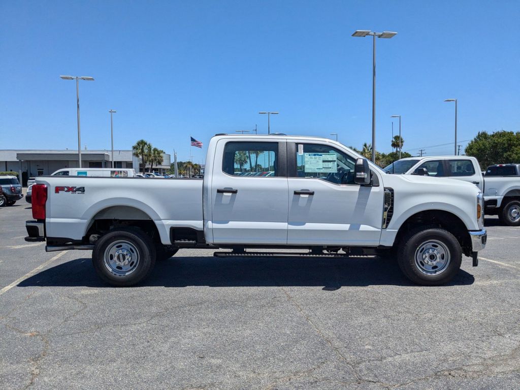 2025 Ford F-250 Super Duty XL