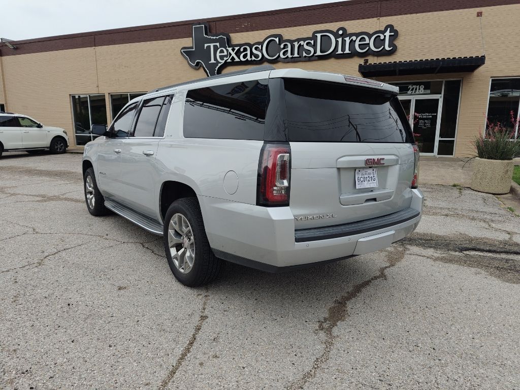 2015 GMC Yukon XL SLE 1500 photo