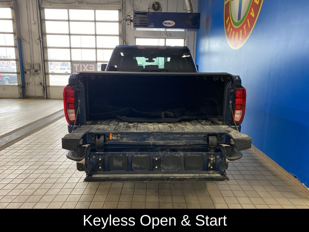 Used 2022 Blue GMC SLE image 20