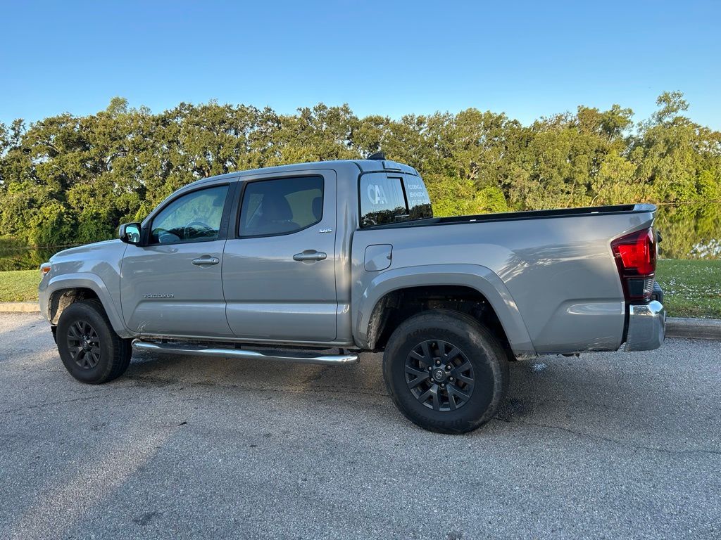 Thumbnail: 2021 Toyota Tacoma - 3