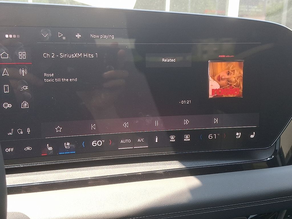 2025 Audi e-tron Premium 15