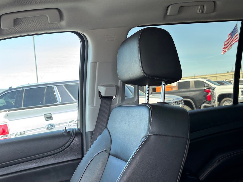 Used Car 2020 Chevrolet Suburban  Lt For Sale Under $35,000 In Austin, Texas