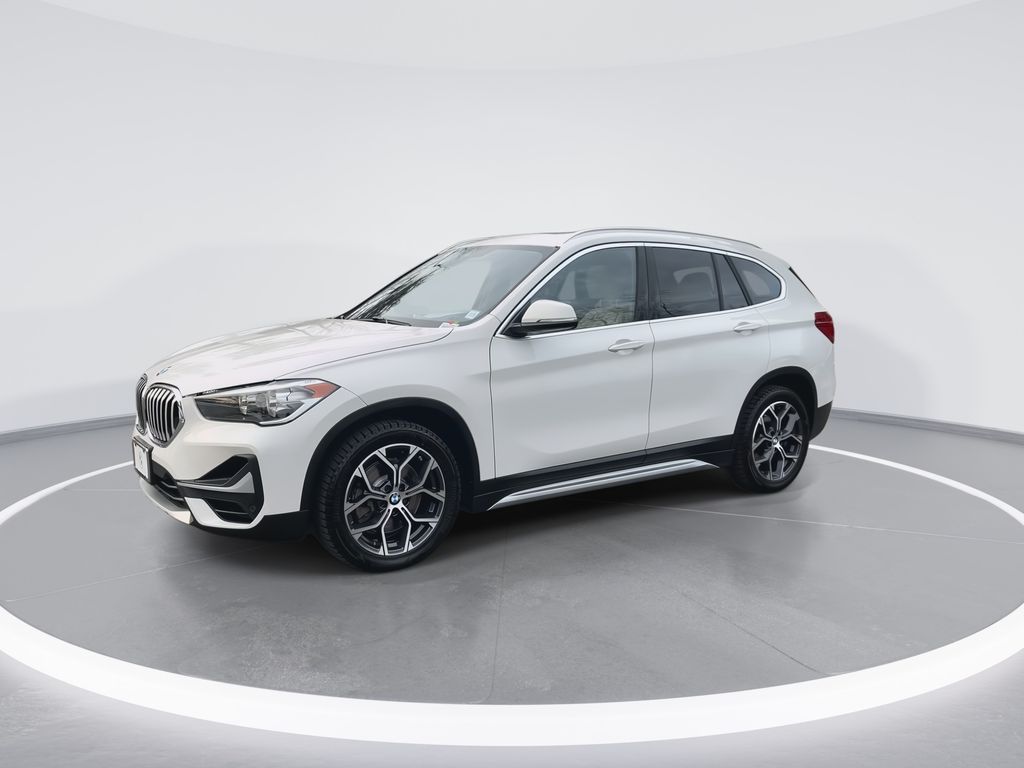 Thumbnail: 2021 BMW X1 - 4