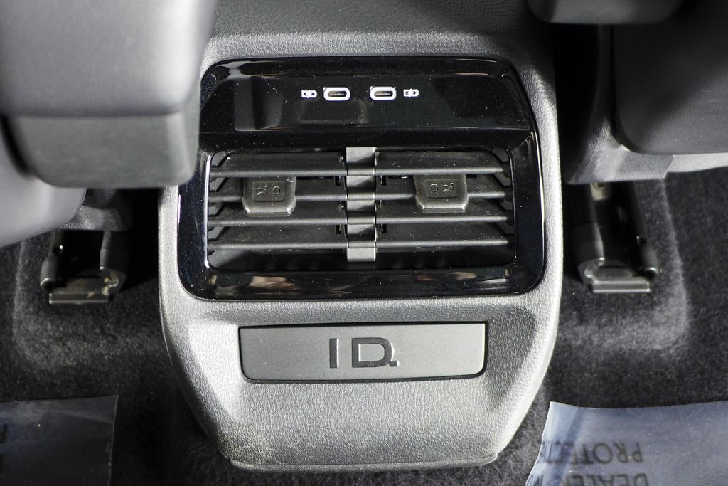 2021 Volkswagen ID.4 Pro S 24